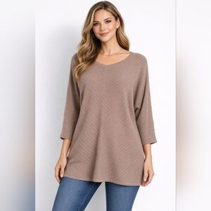 Chic V-Neck Sweater in Taupe